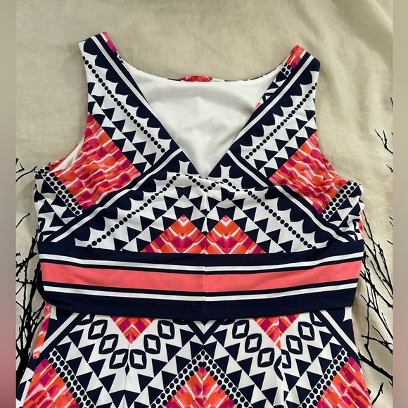 Eliza J popover shift dress, pink navy geo pattern, sz 8, EUC - Picture 8 of 14